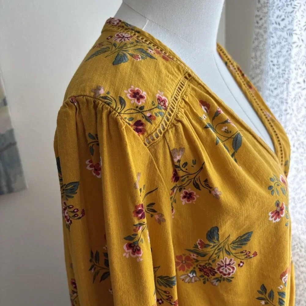 St Johns Bay Womens L Mustard Floral Blouse Surplice Smocked Hem Long Sleeve